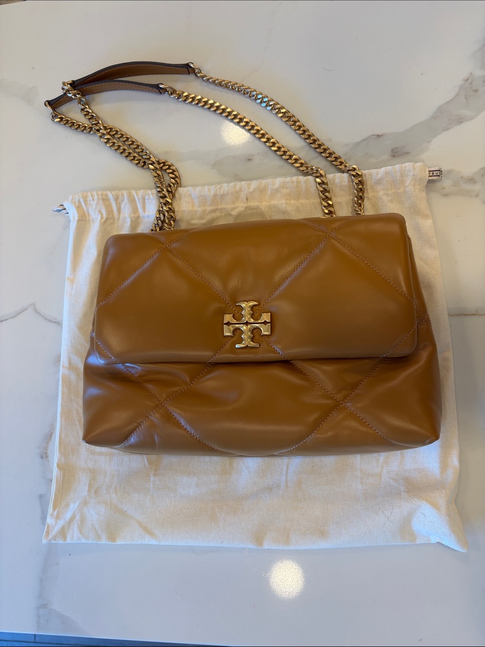 Tory Burch Quilted Leather Shoulder Bag in light Brown with Gold Hardware